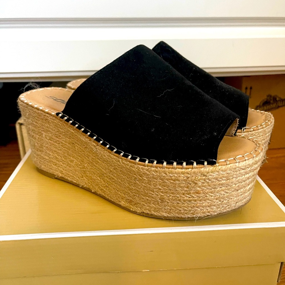 SODA used platform wedges black. As is.
